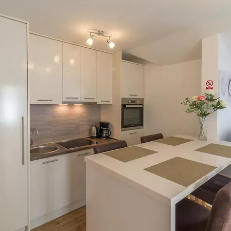 Apartmani Monika Zadar Exterior photo