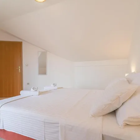 Apartmani Monika Zadar Exterior photo