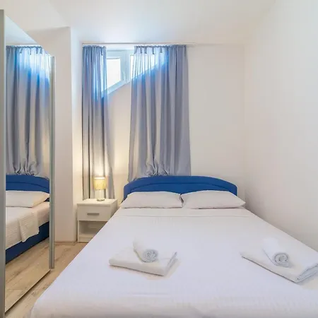 Apartmani Monika Zadar Exterior photo