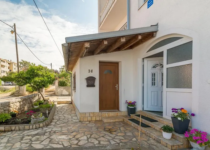 Apartmani Monika